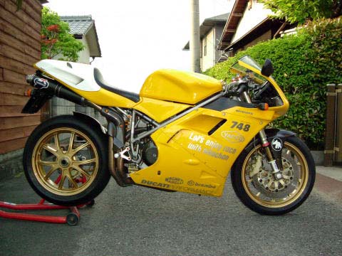 バイク CNC 燃料タンクキャップカバー Ducati モンスタースーパースポーツ 1098 S/R 748 916 996